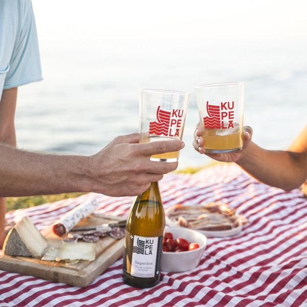 Tchin avec les verres KUPELA 50cl !